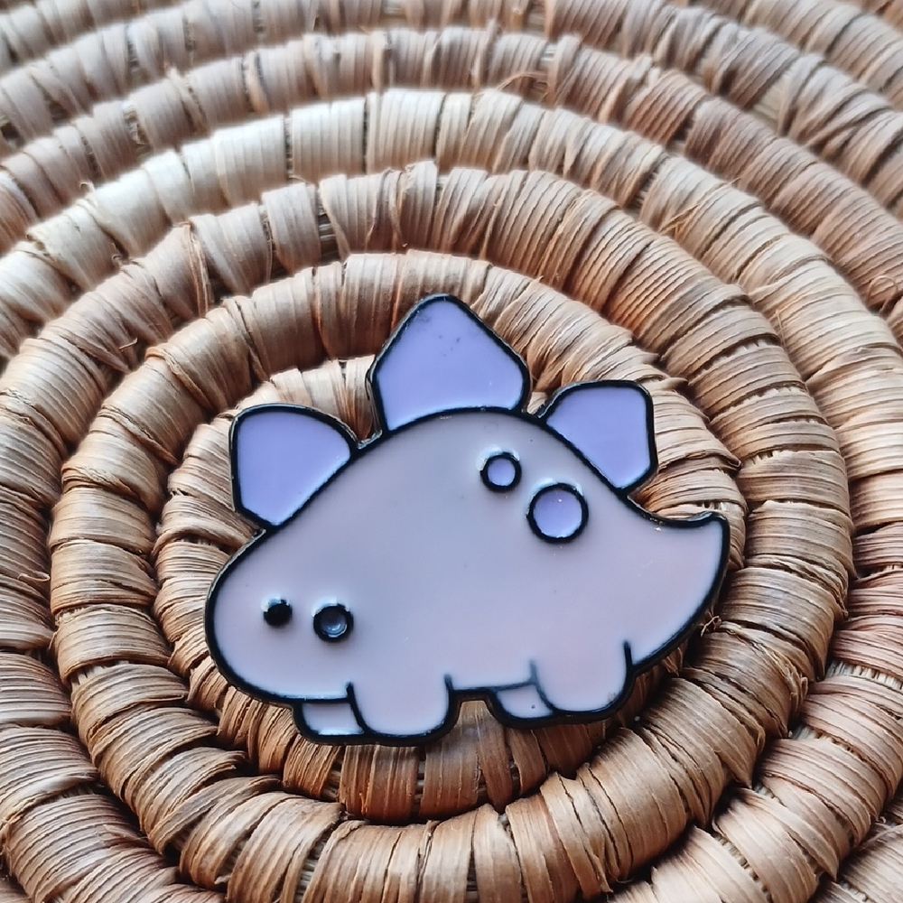5/$25 NEW Stegosaurus Cartoon Enamel Pin